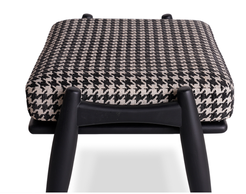 Rameskin Pouf