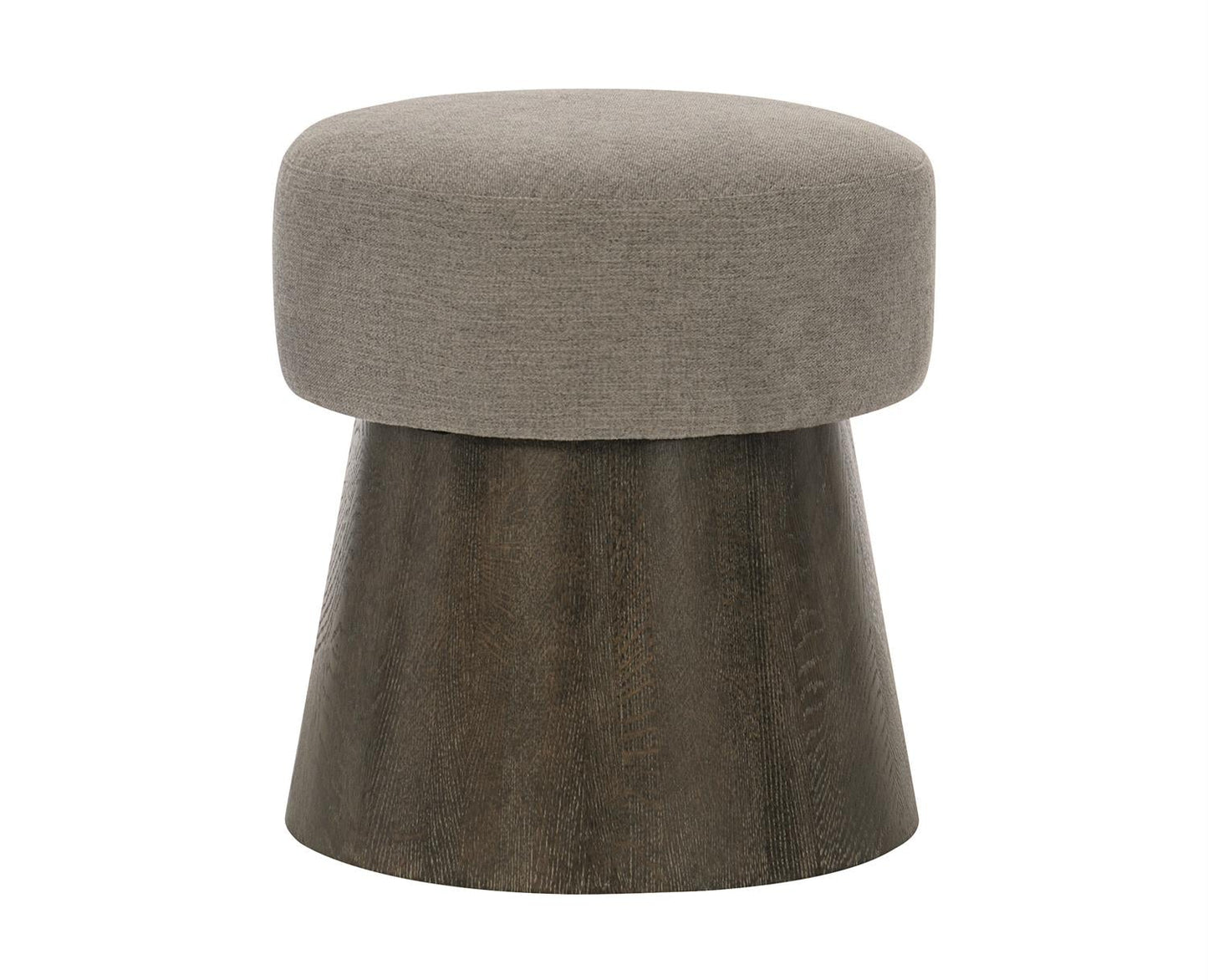 Nayab Pouf