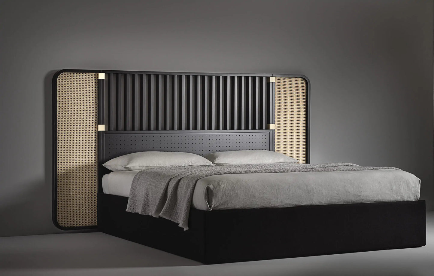 Ottow Bed